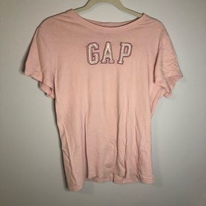 Pink GAP graphic tee